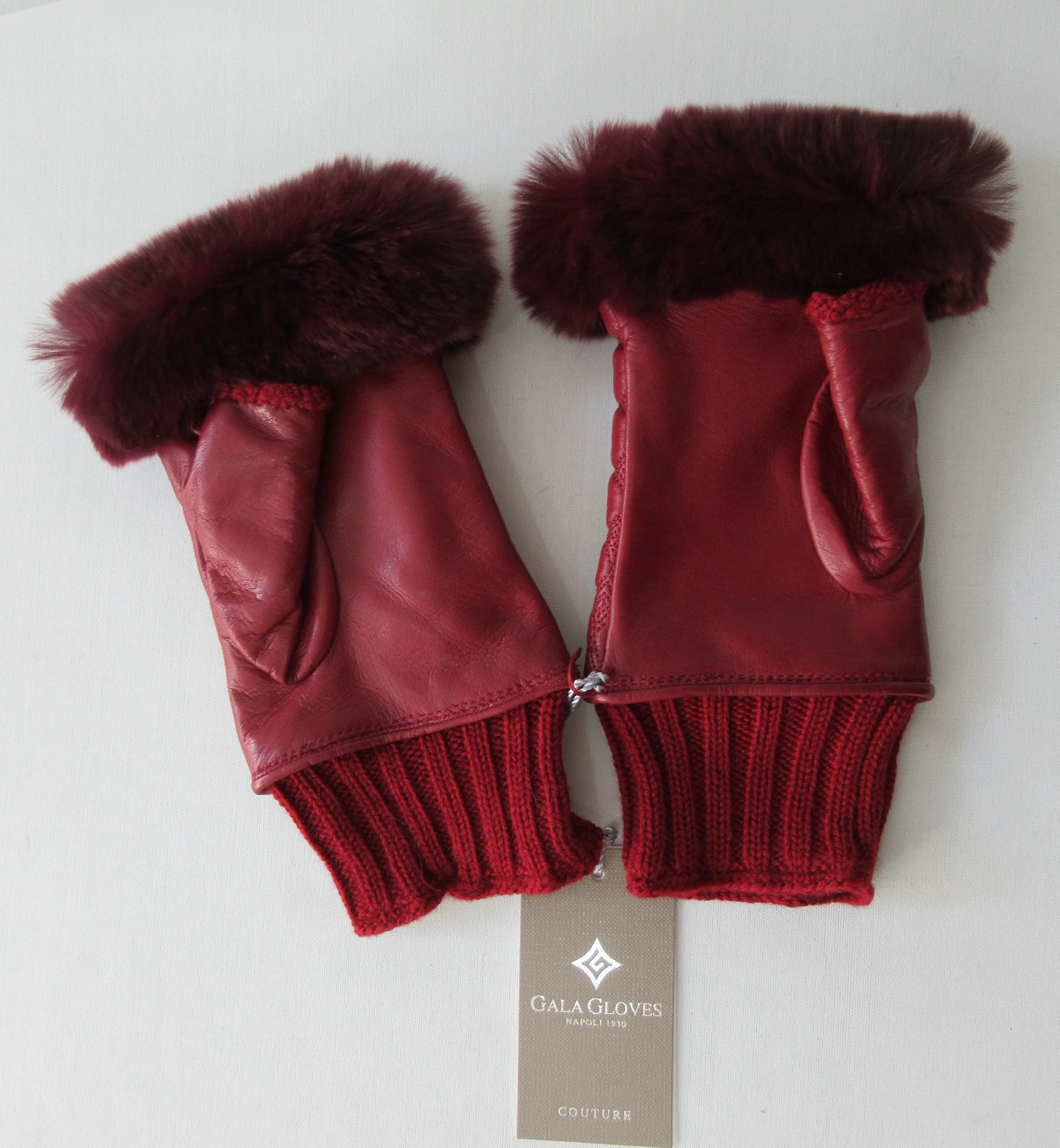 20G06 -Gala Gloves Couture Red Fingerless Gloves