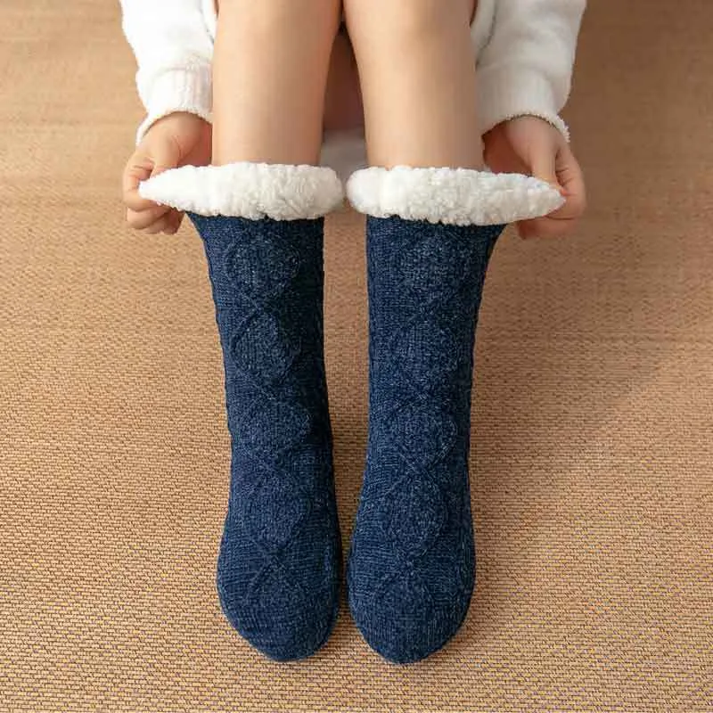 Bulk Orders Discount Thickened Winter Woven Thermal Cashmere Socks Women's Carpet Slippers